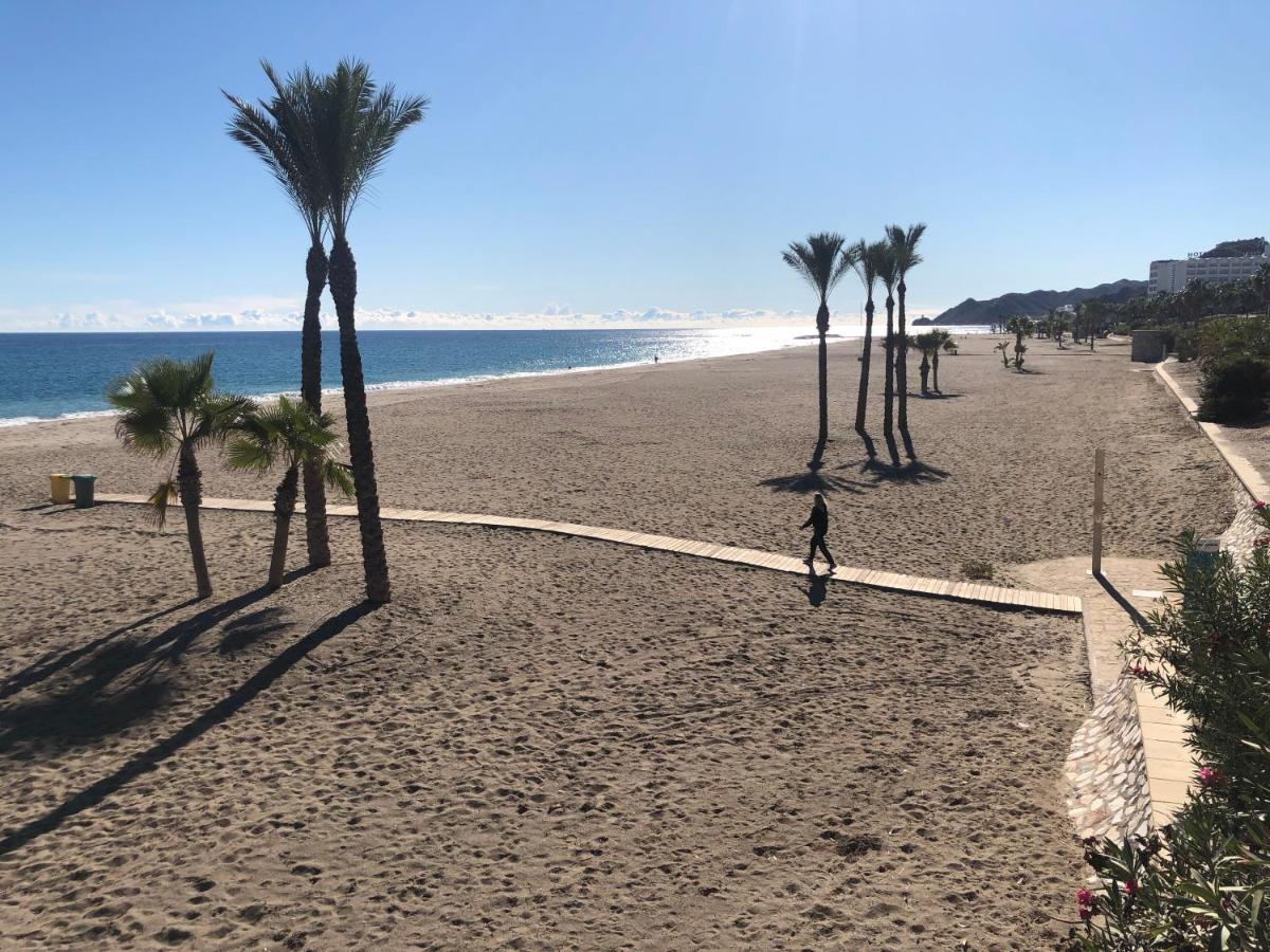 Lovely New Luxery Beach Apartment In Mojacar Playa Next To The Best Beach Exterior foto